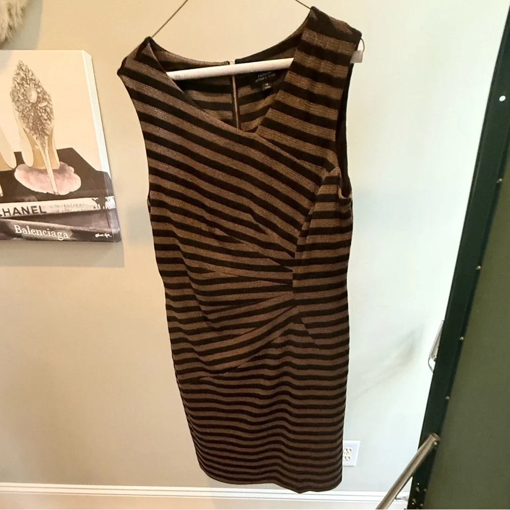 Tahari Black/Tan Asymmetrical Striped Sleeveless Shift Dress Size 12/Large $150